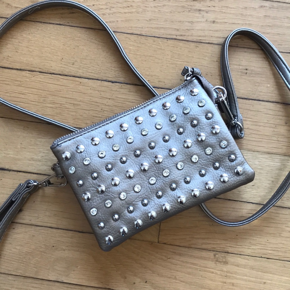 Pewter clutch wristlet